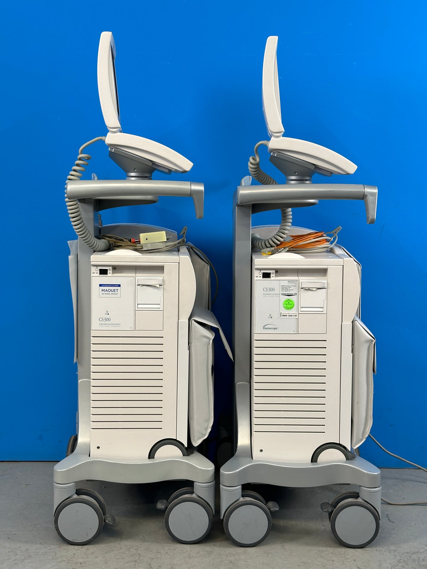 Automatically calibrates the fiber-optic pressure sensor in the patient and recalibrates every 2 hours or sooner should patient or environmental conditions change