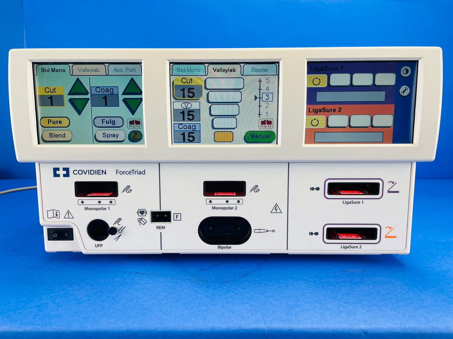 Covidien ForceTriad energy platform is a completely integrated ESU generator for open and laparoscopic electrosurgical procedures