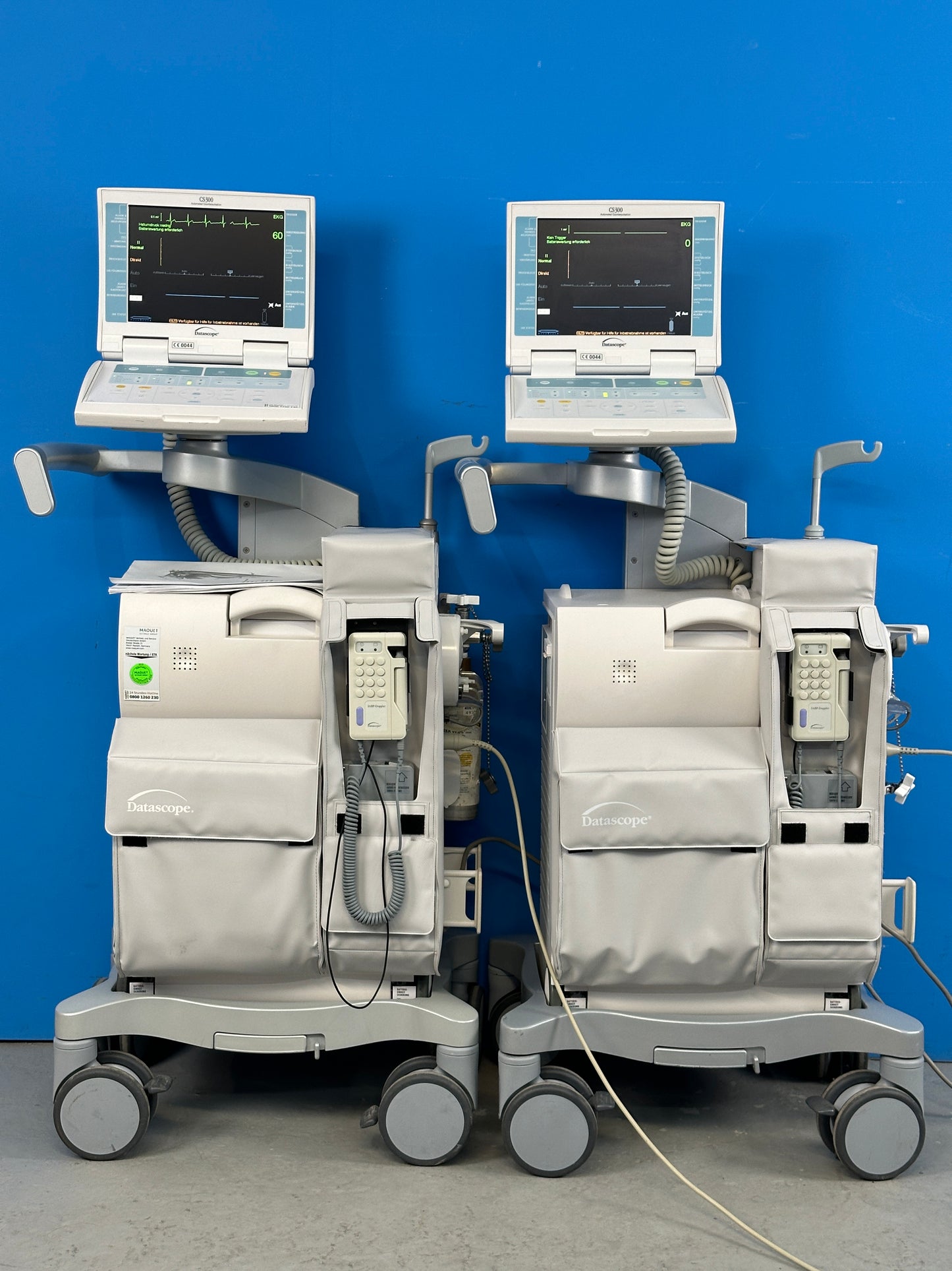 CS300 with IntelliSense combines fiber-optic speed with automatic in vivo calibration, Automatically calibrates the fiber-optic pressure sensor in the patient and recalibrates every 2 hours or sooner should patient or environmental conditions change
