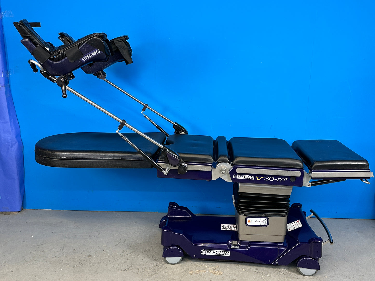 Eschmann T30-M+ Operating theatre Enjoy Complete Confidence with all motorized positions