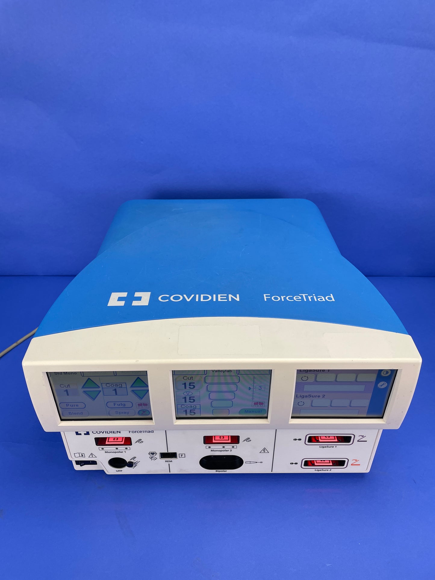 Covidien Valleylab ForceTriad Full Features of an ESU with the LigaSure Vessel Sealing