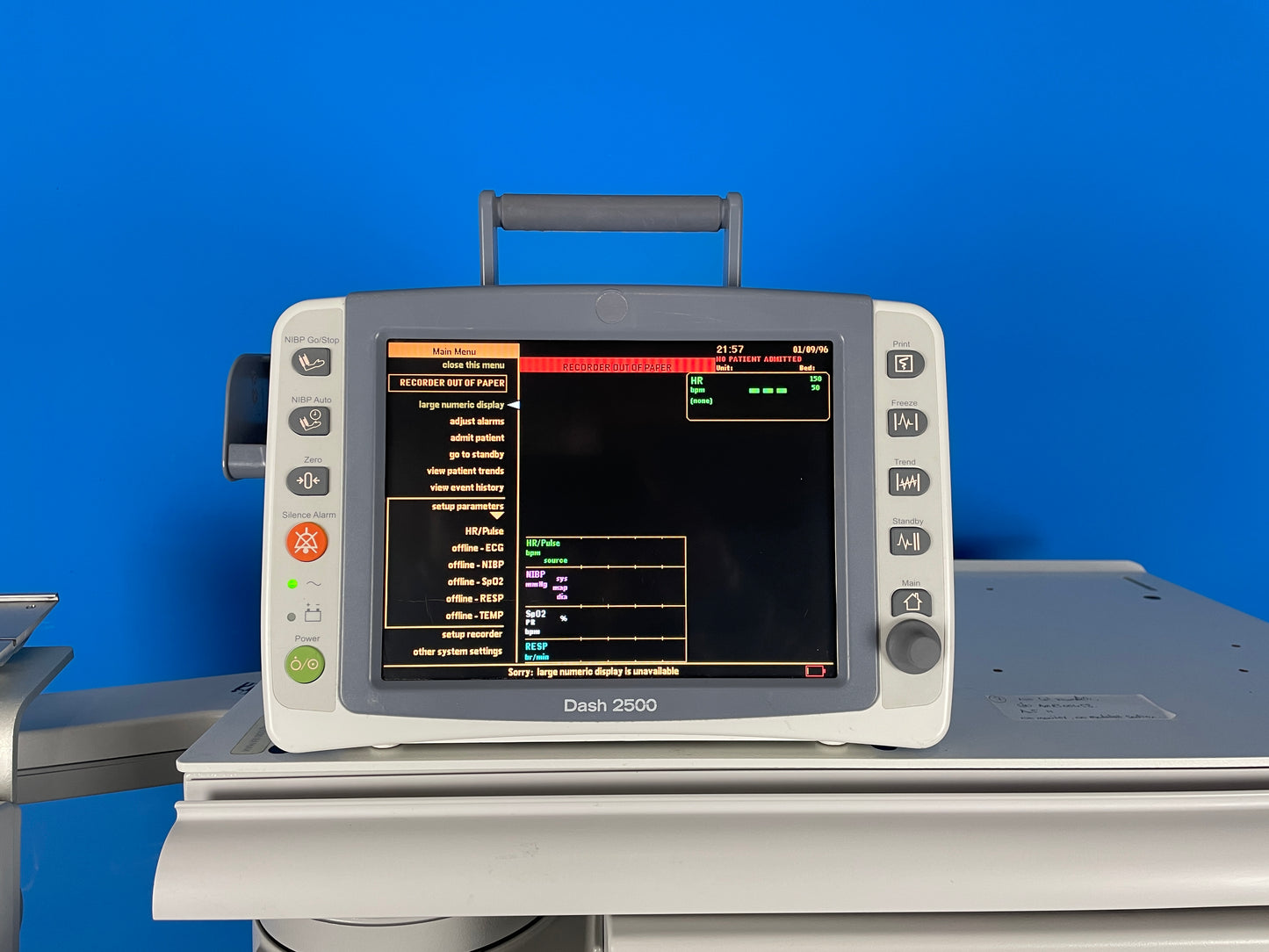 GE Dash 2500 Anesthesia Monitor shows excellent display reading .