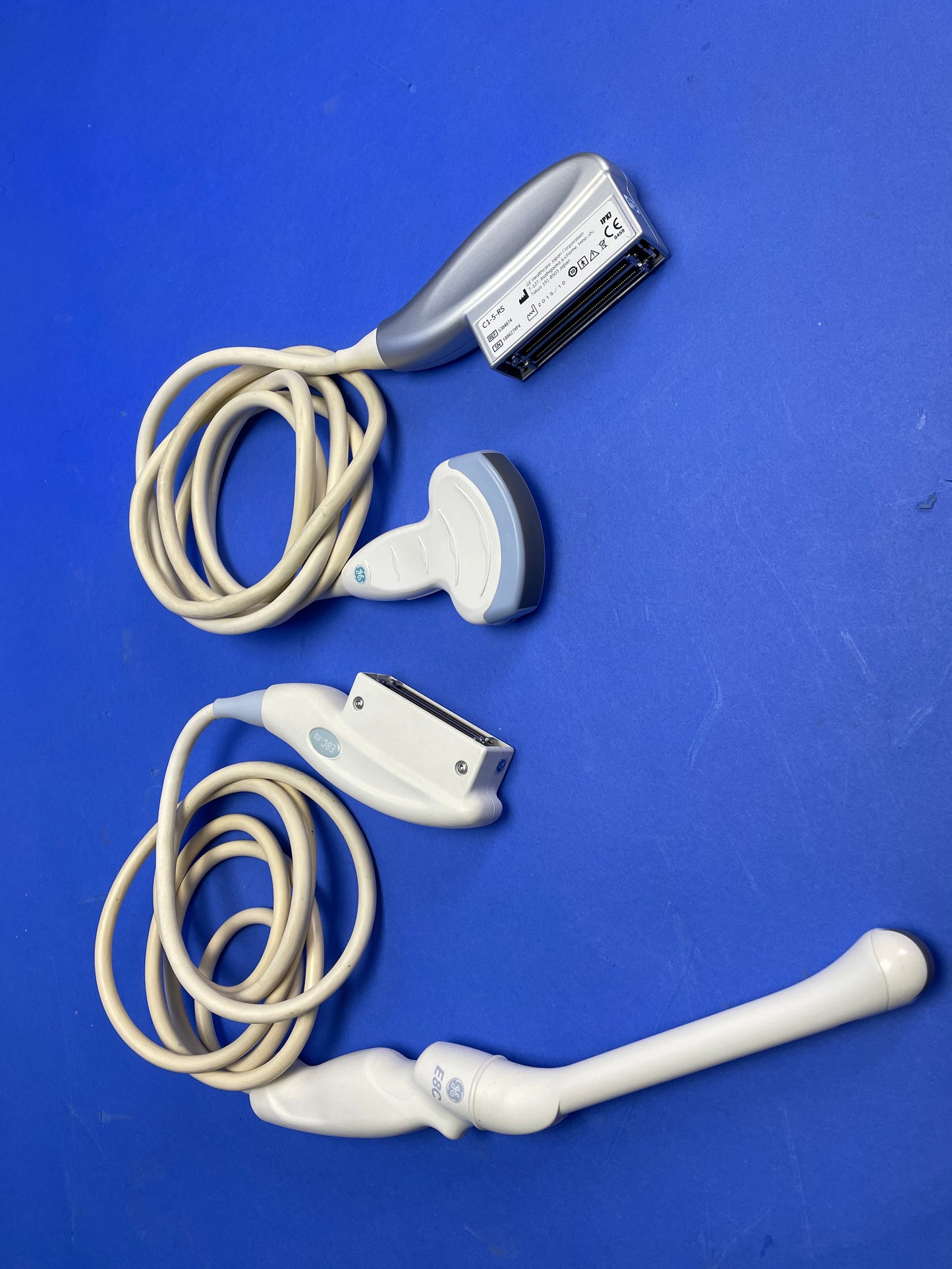 Both probes are in good working condition.