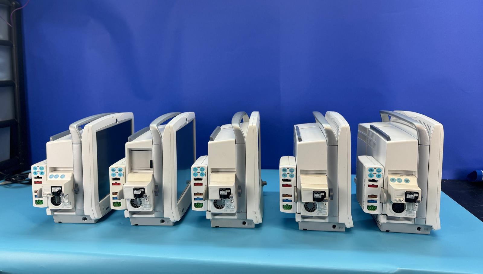 Right side view of carescape B650 monitor with detachable modules