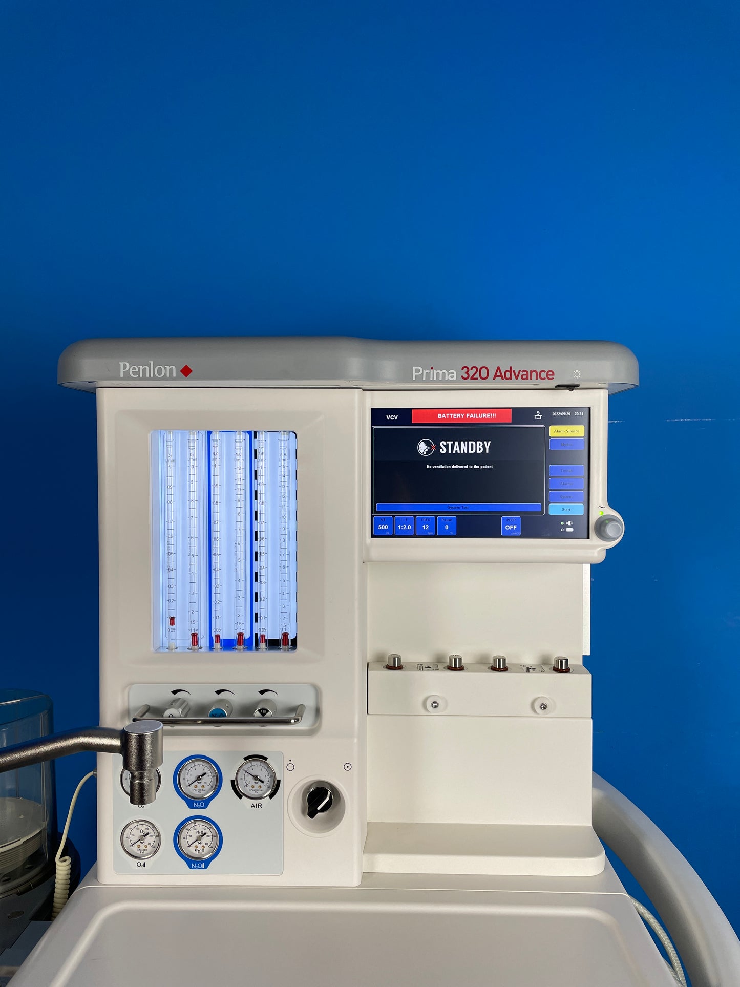 8.4” TFT colour touchscreen