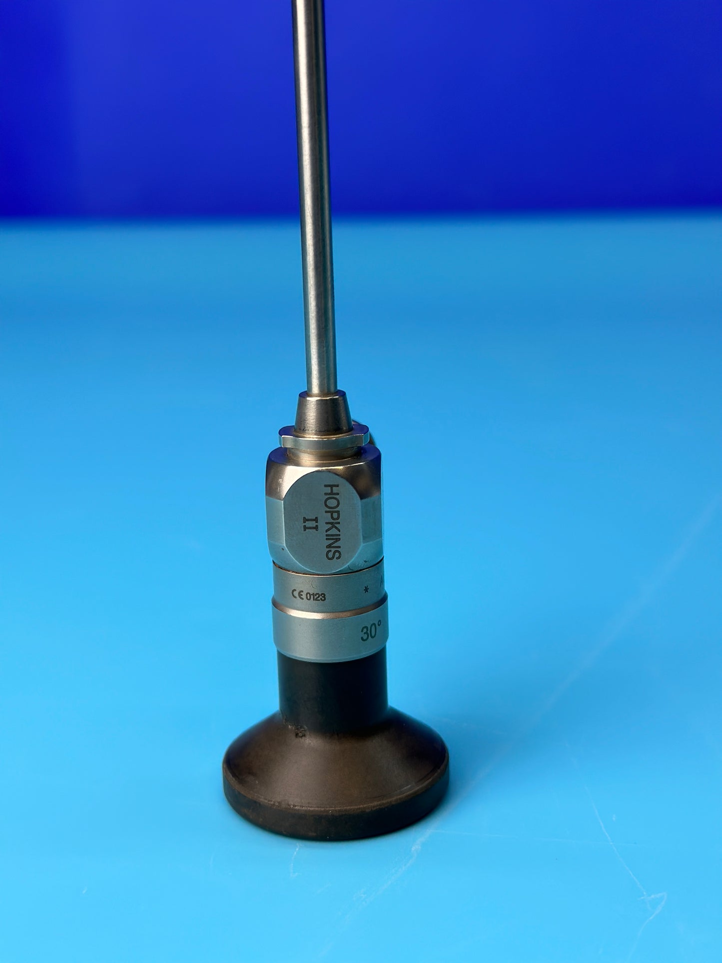 Rigid laparoscope used in the field of mnimally invasive surgery (colorectal surgery - abdominal approach).