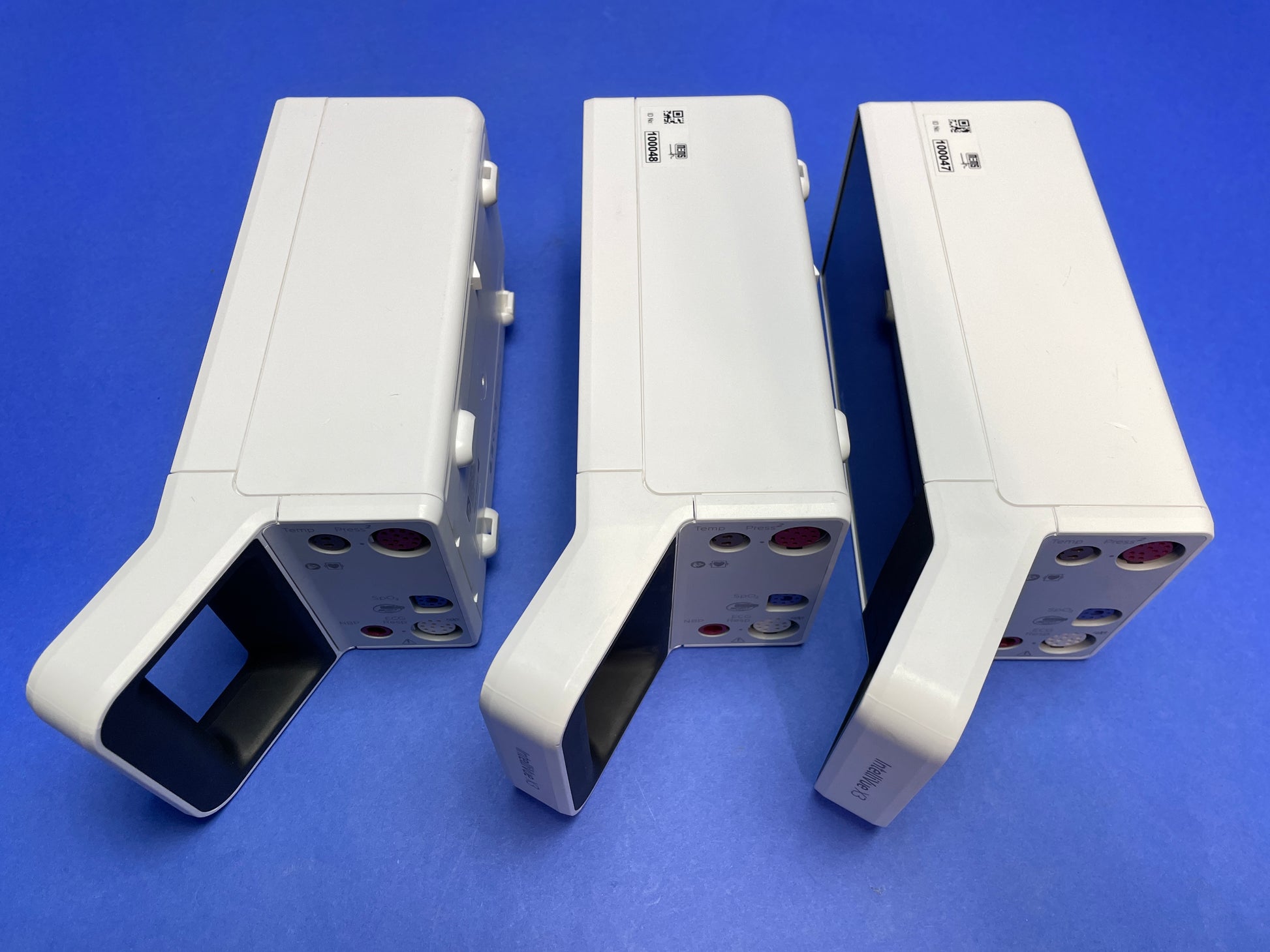 All surfaces of the X3 portable patient monitor are built from chemical-resistant materials