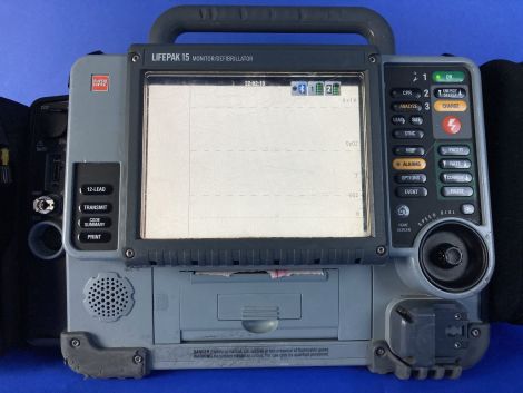 Lifepak 15 Dual-mode LCD screen with SunVue display with Printer Option