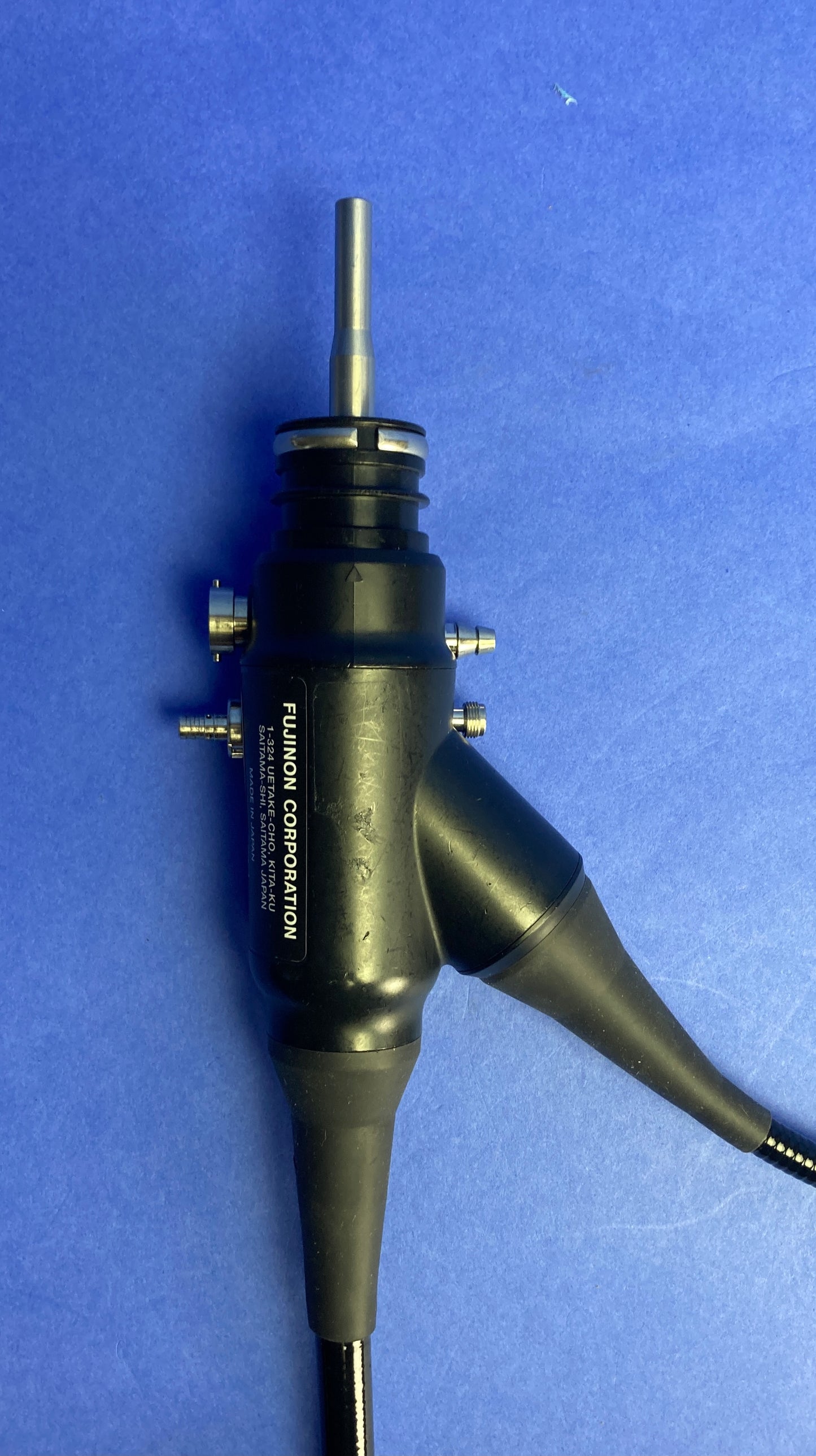 Connector Section , Suction Port, Light Guide, Electrical contact, Ventilation port
