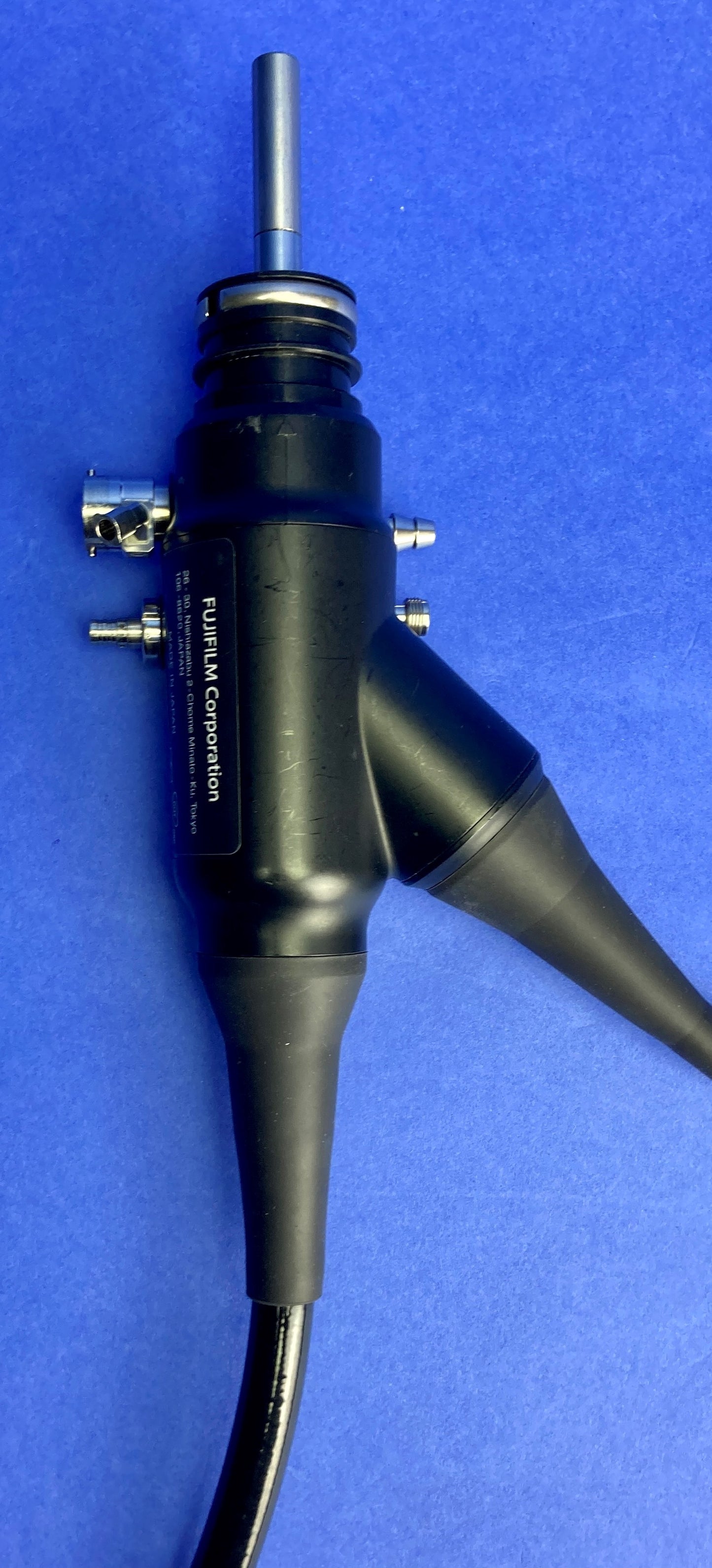 Endoscope Connector Section Light Guide Electrical Contact Suction port Ventilation Port Light Guide