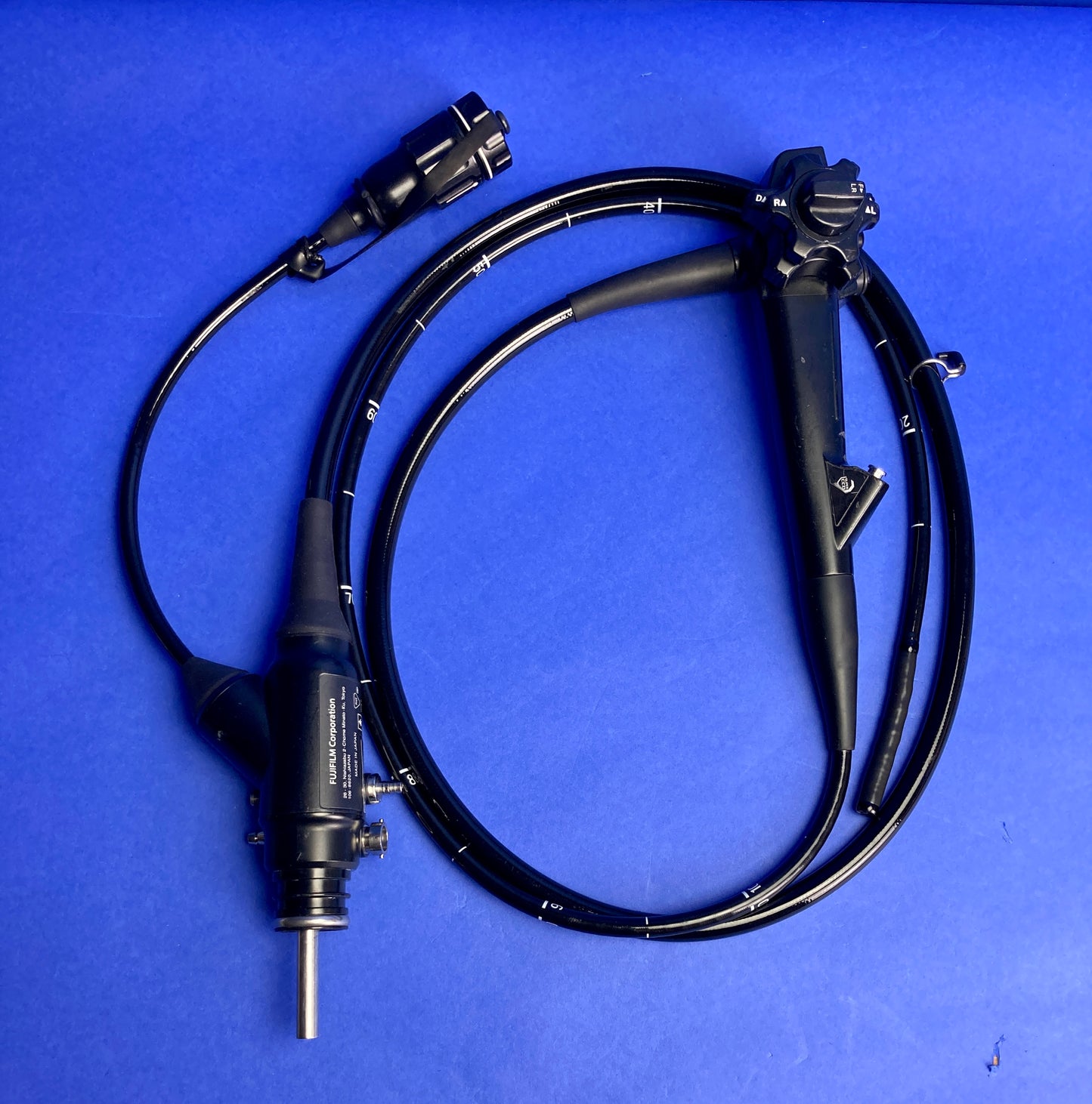 EG-590WR is a high-quality optical magnifying electronic endoscope for the upper G.I. tract.