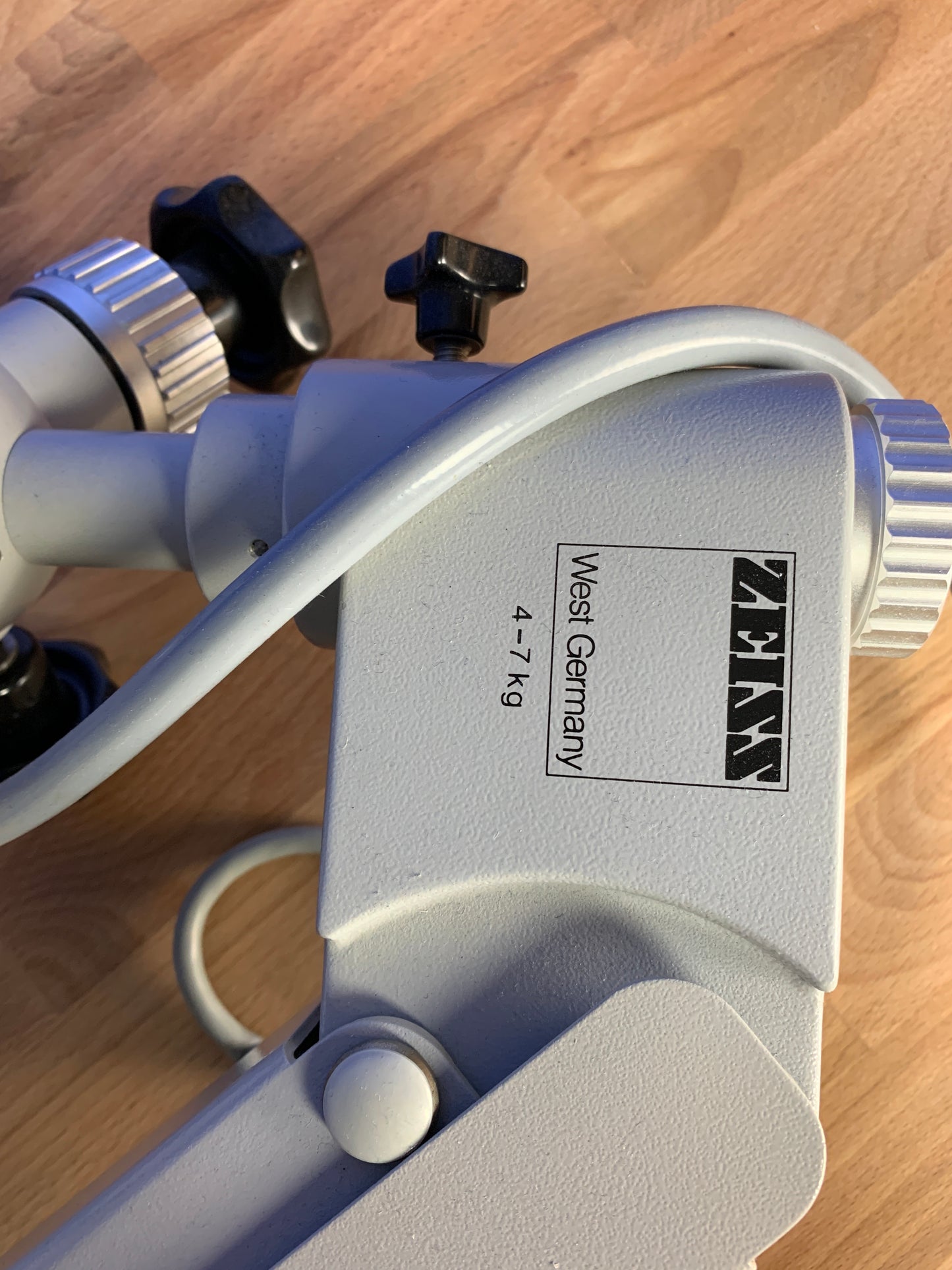 ZEISS OPMI 9 FC Microscope