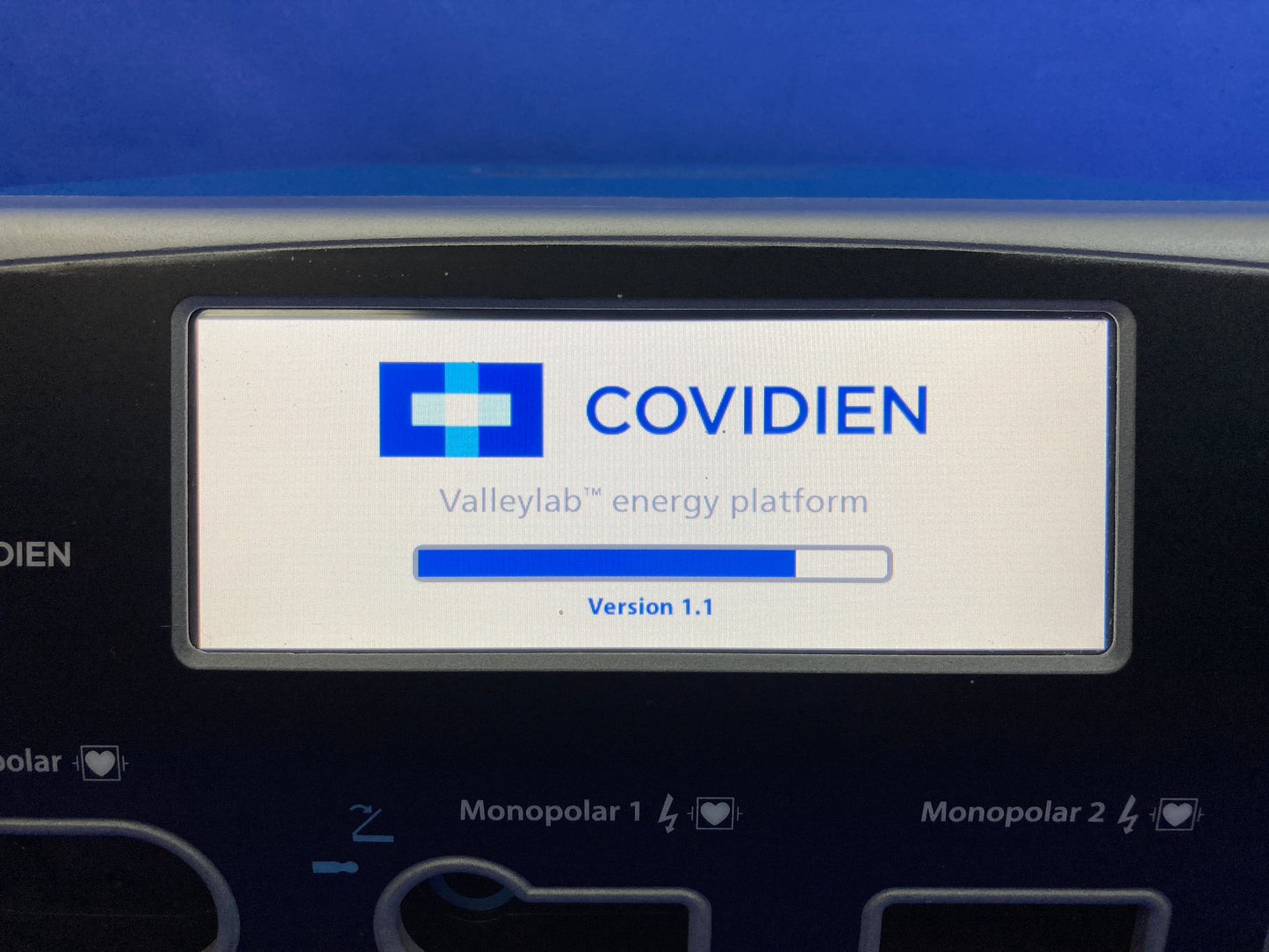 A smart, simple, and intuitive interface,Simple controls and information displays