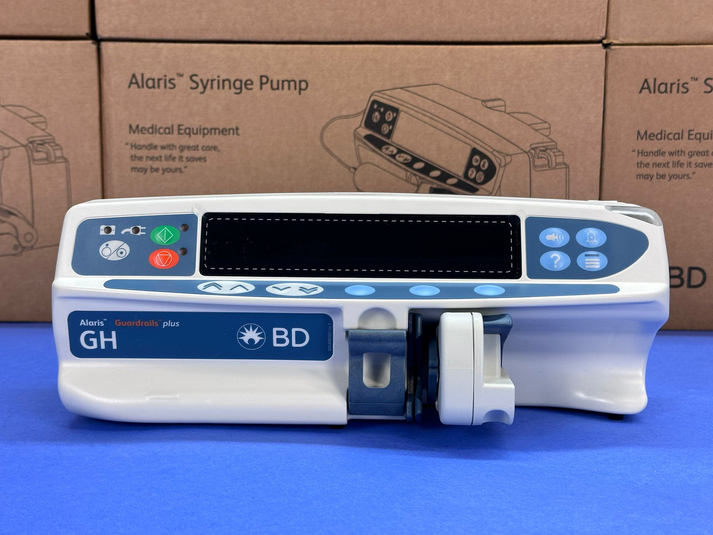 BD Alaris™ GH Plus syringe pump offers a range of features suited to deliver fluid/drug therapy, blood and blood products