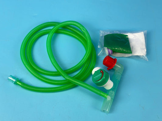 Pediatric anesthesia patient breathing circuit Intersurgical