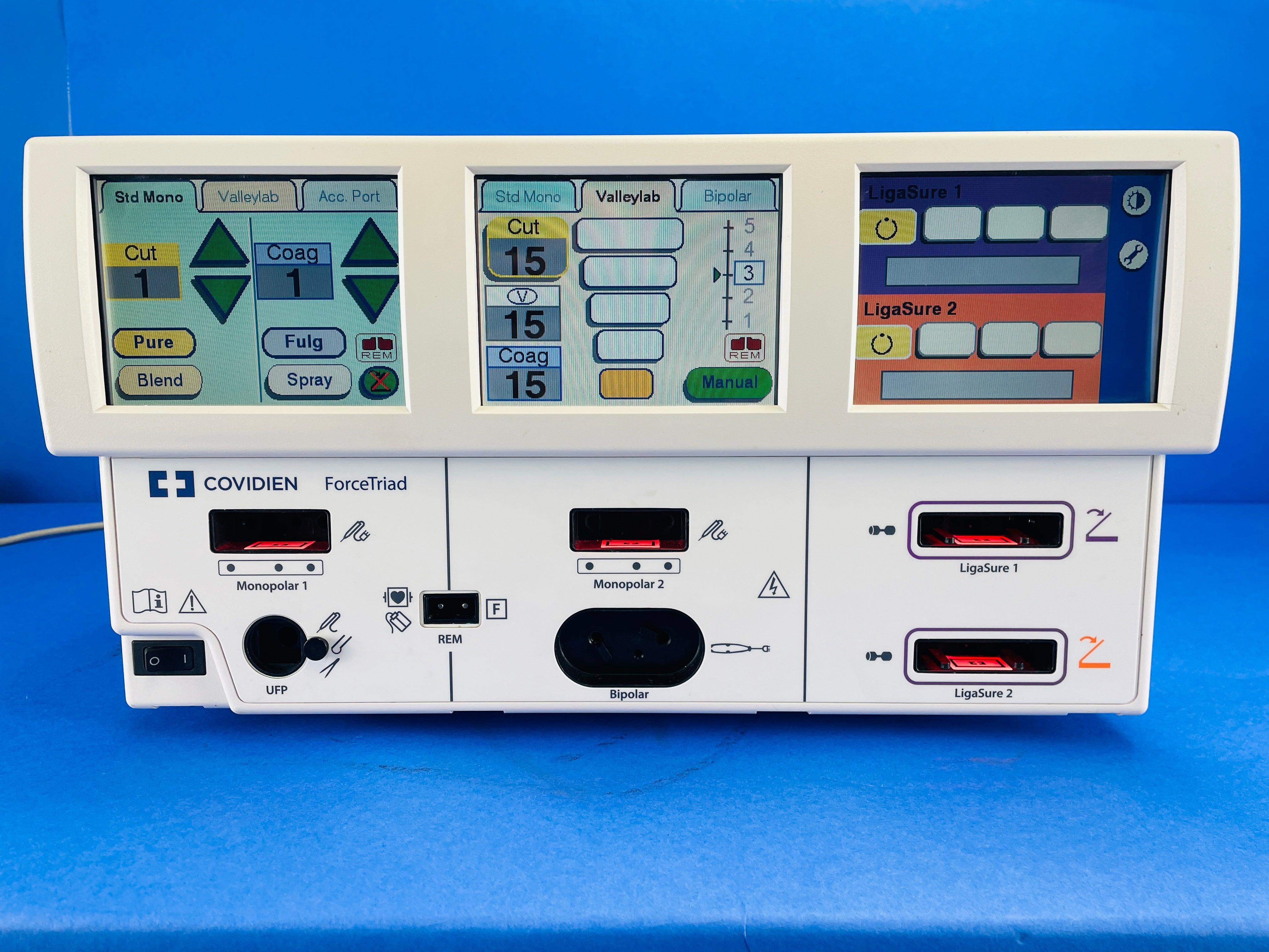 Covidien Valleylab Force Triad Electrosurgical Unit – MedGill Ltd