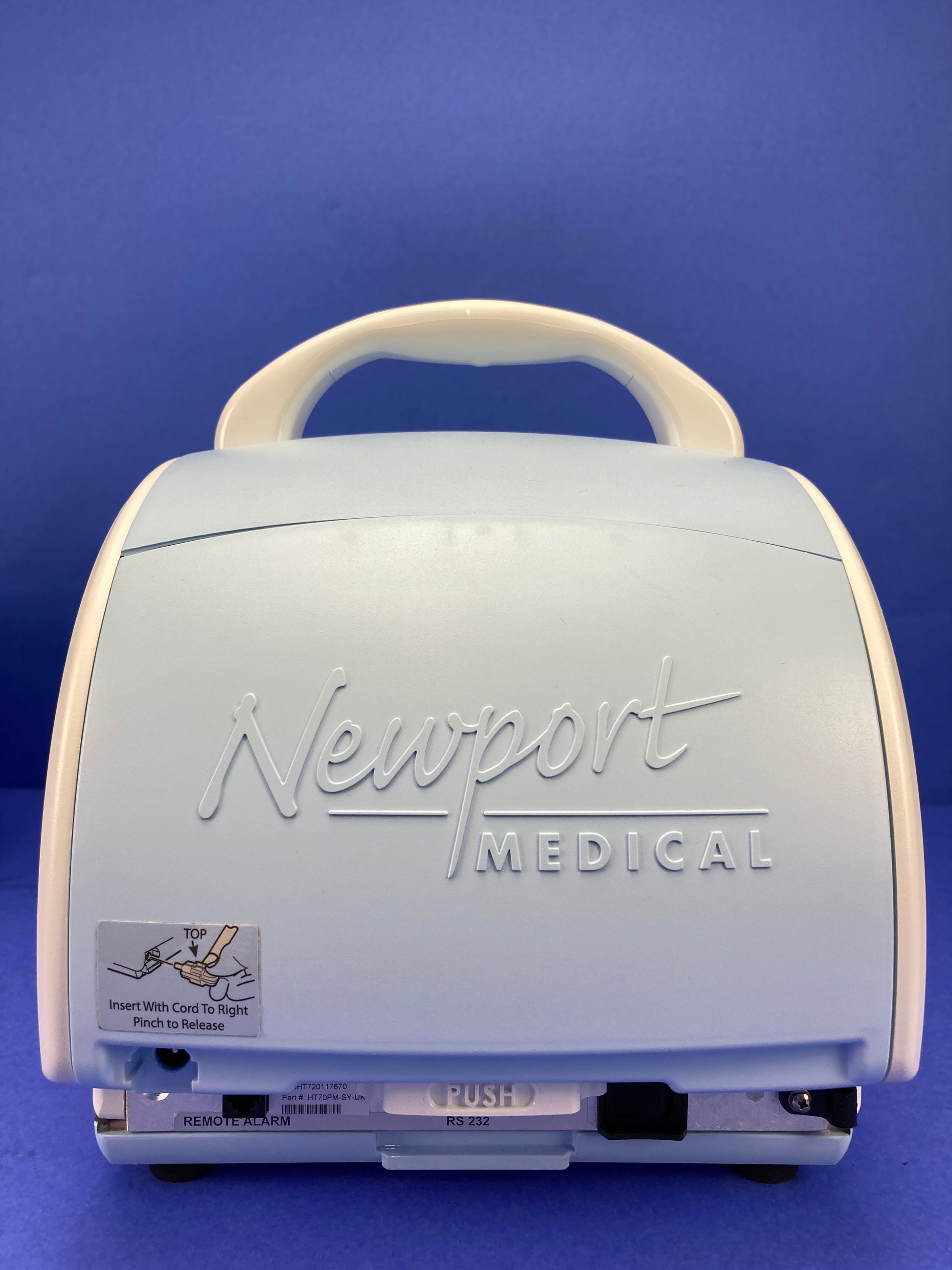 Easy setup for NIV/CPAP, Built-in oxygen monitoring with alarms