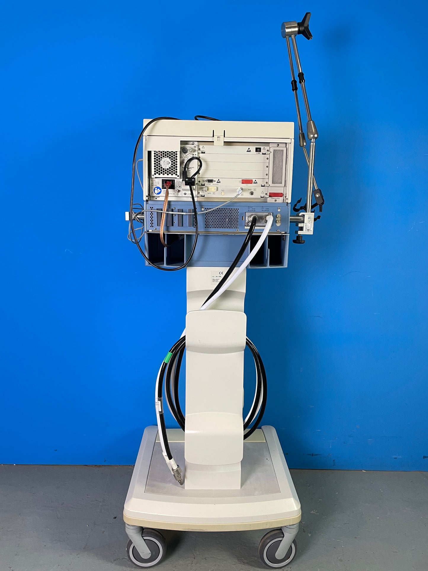 Evita  XL ventilation modes are available for use in non-invasive ventilation therapy