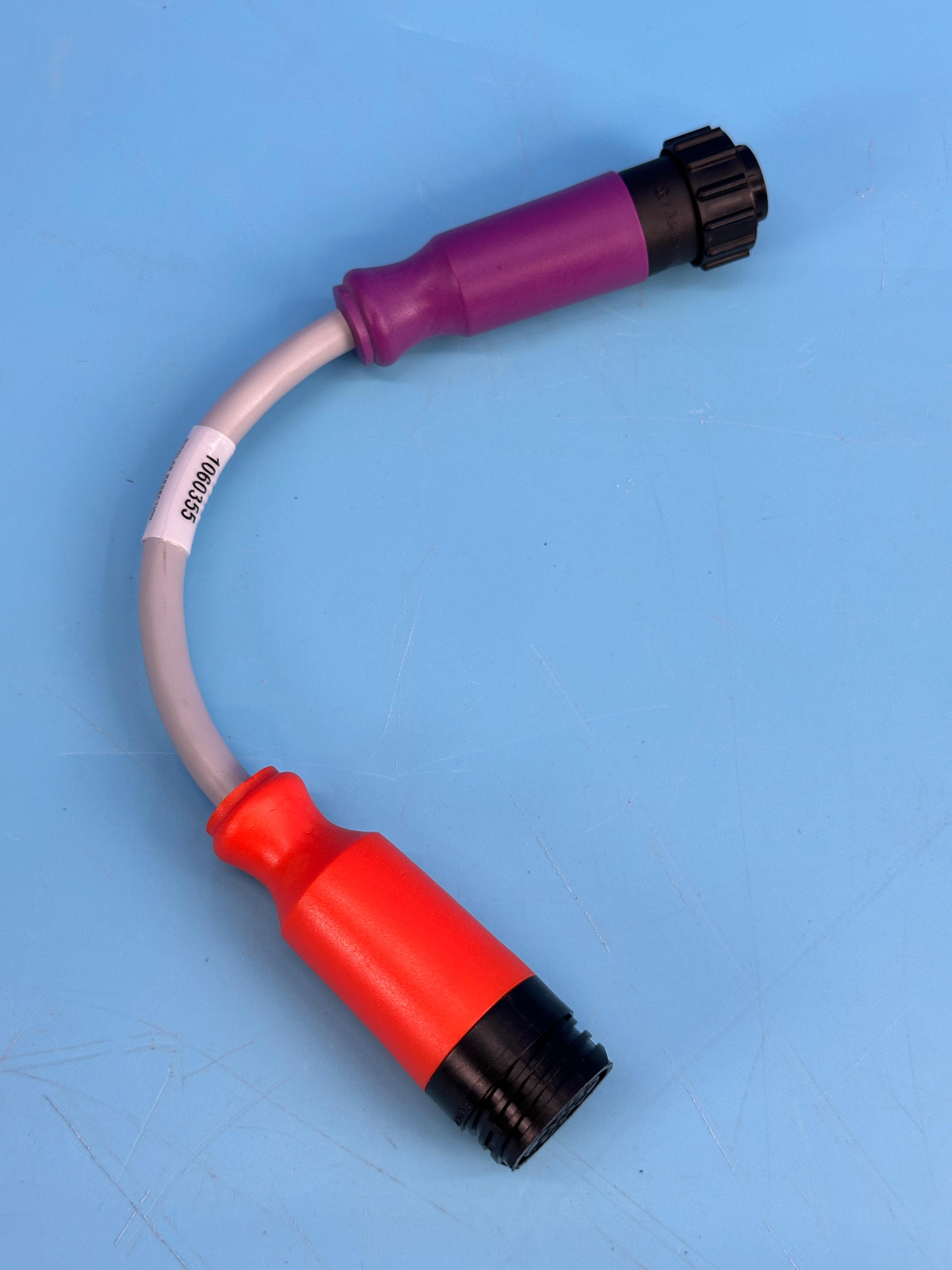 Valleylab Bipolar Resection Foot Pedal Adapter Cable – MedGill Ltd