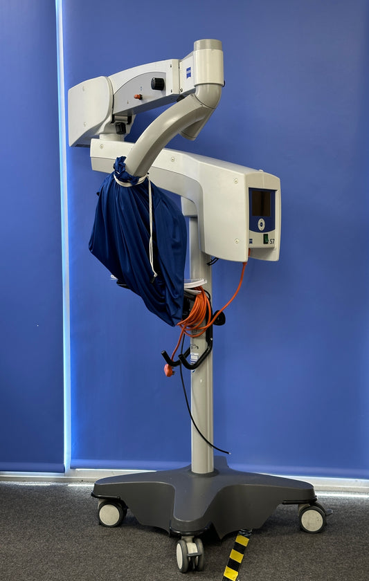 Zeiss OPMI Sensera Operating Microscope on Zeiss S7 Base Unit. OPMI Sensera surgical microscope on S7 suspension systems has been specially designed for use in ENT surgery.