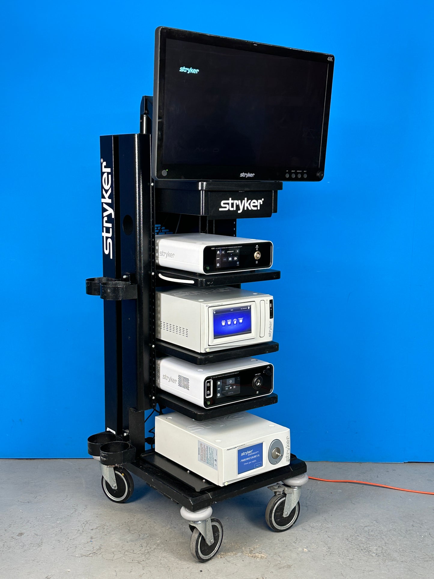 Stryker's 1688 AIM 4K Platform is the first system to 4K fluorescence! The entire tower is managed by the Connected OR Hub, giving you seamless connectivity to images, data, and settings you need.