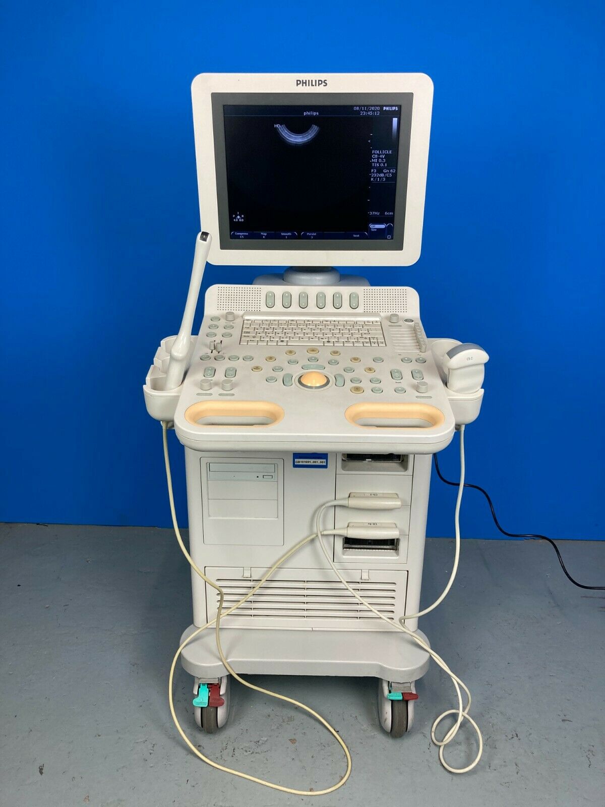 Phillips HD7 XE Ultrasound machine.