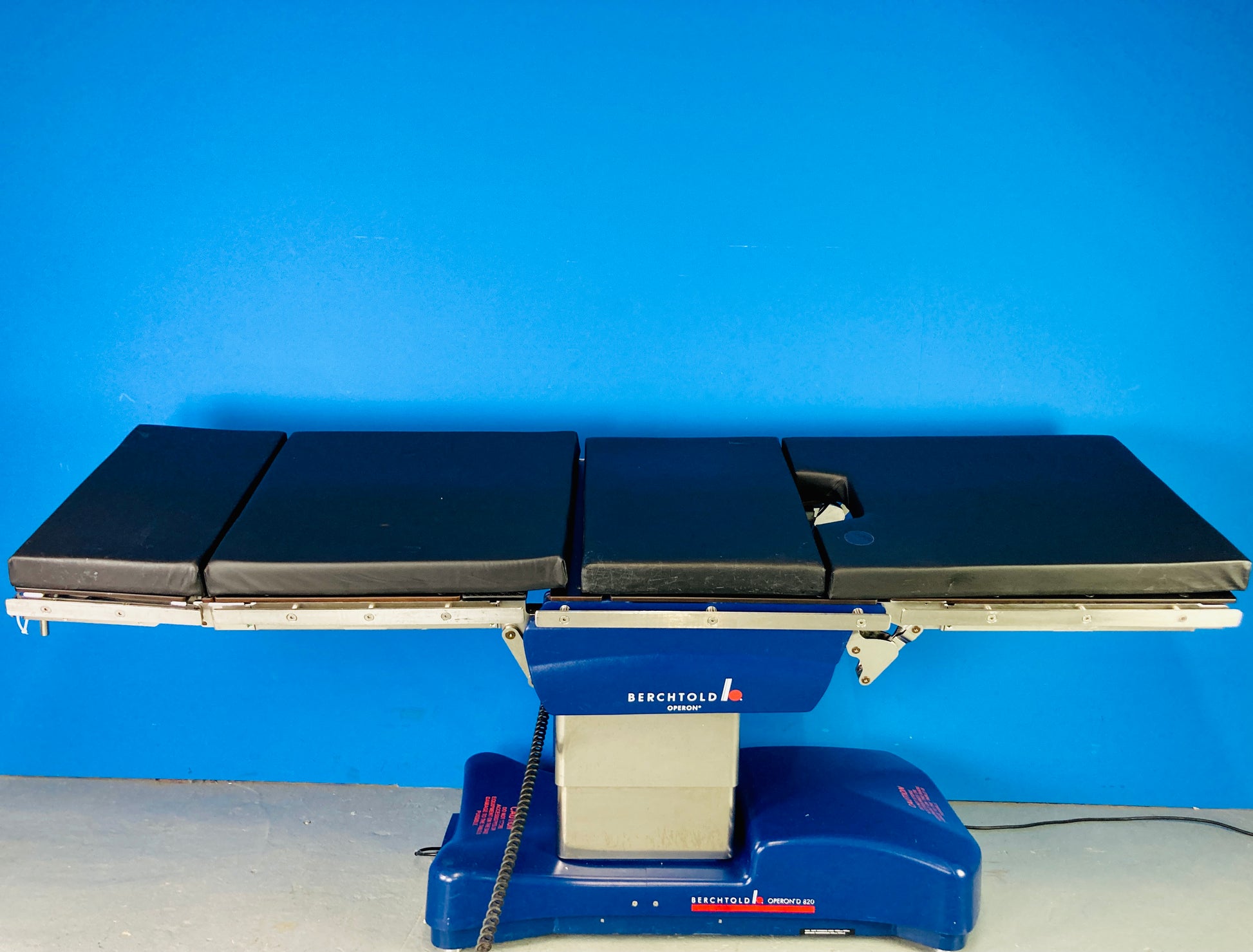 Operon-D820 Electric Operating Table Maximum flexibility for imaging