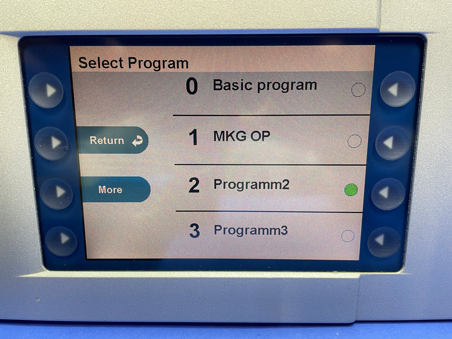 Display panel and controls are in good working order and the patient return plate indicator / alarm are also functional.