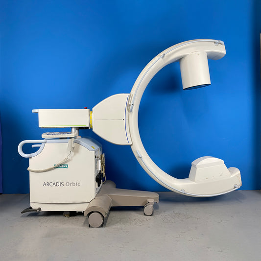 ARCADIS Orbic 3D mobile C-arm system provides fast scan times matched with enhanced image quality.