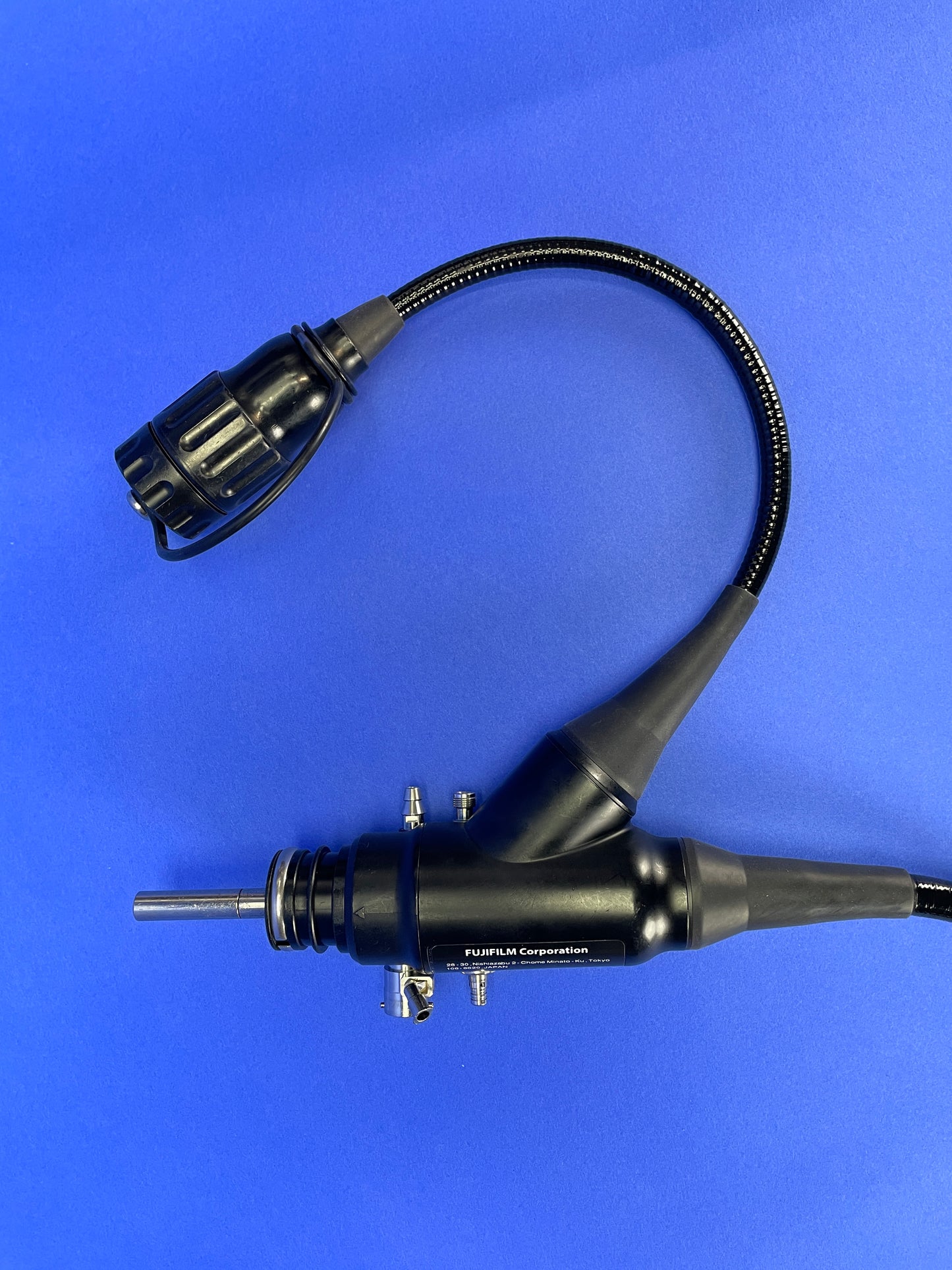 EG-600WR Gastroscope is equipped with the latest CMOS image sensor technology which provides super high-resolution imaging